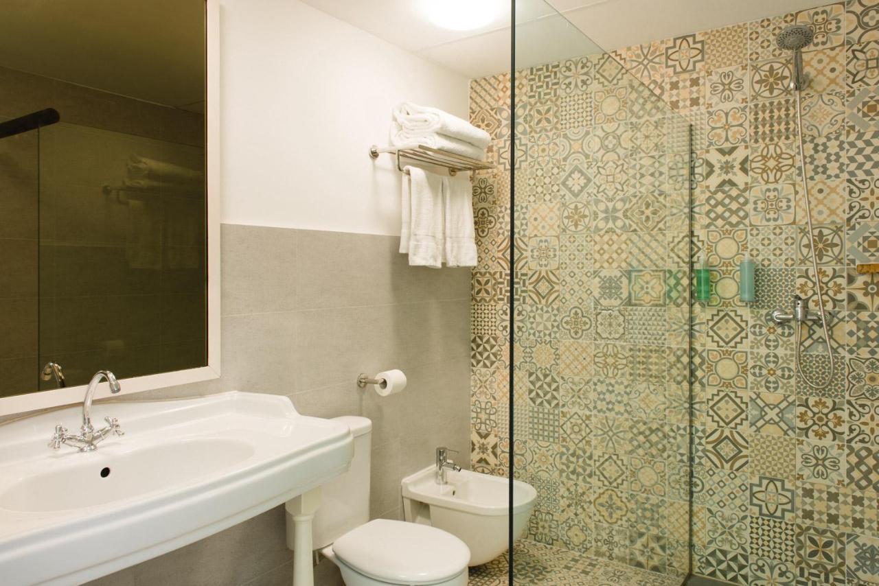 Suite with Garden View